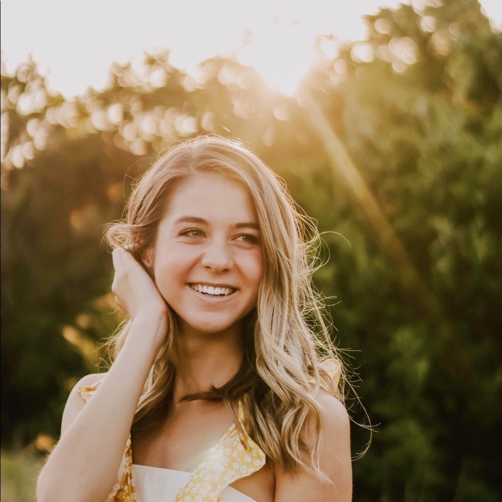 Meet your Posher, Maggie